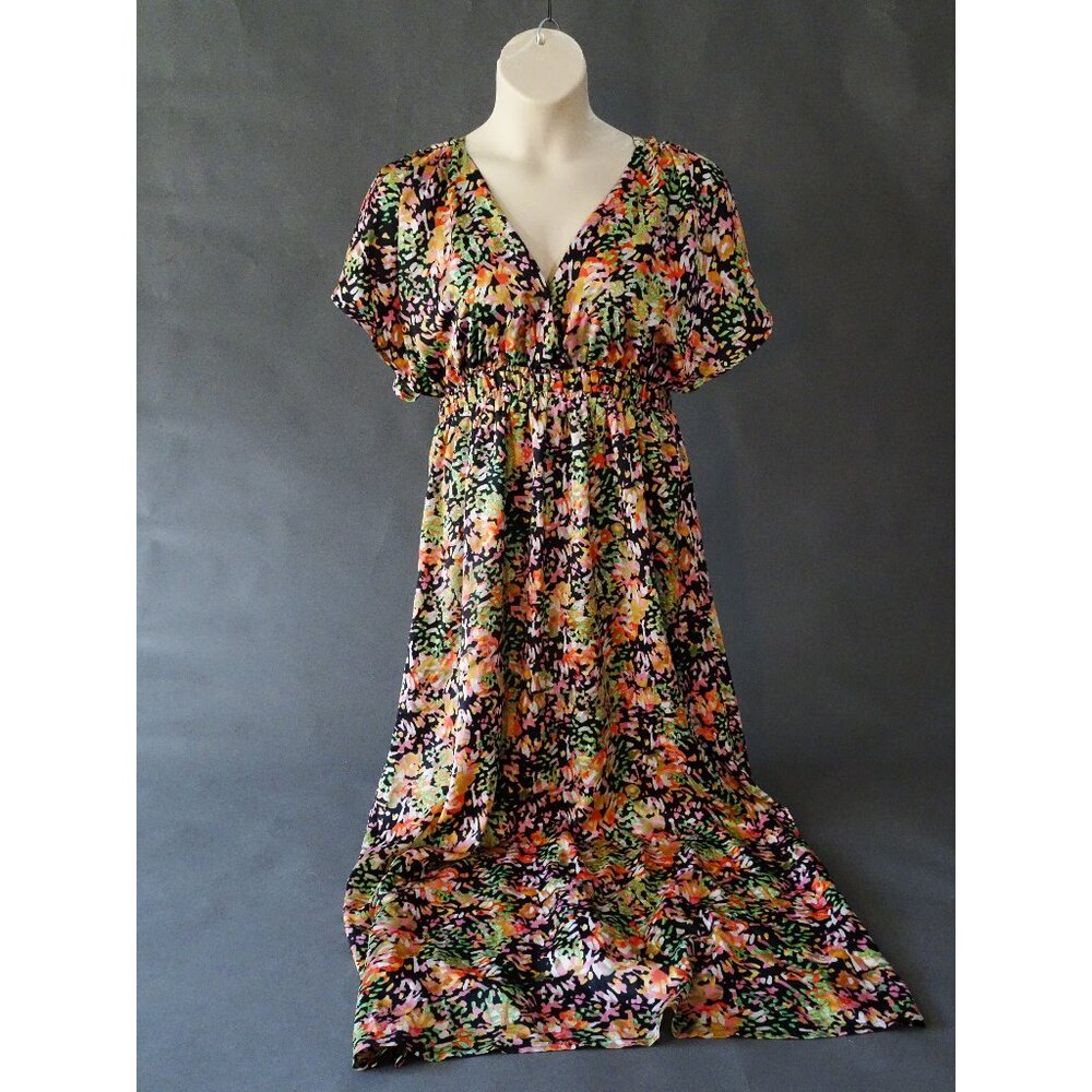 Isabel Lu Floral Maxi Dress